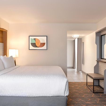 Doubletree By Hilton Fort Worth South Extérieur photo