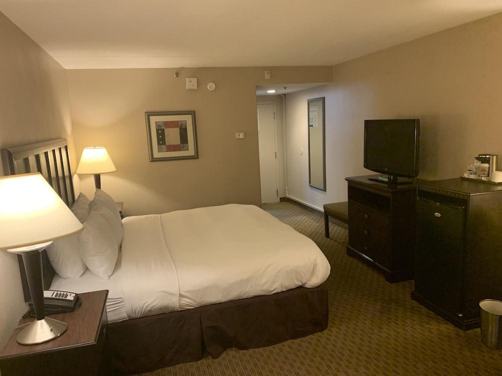 Doubletree By Hilton Fort Worth South Extérieur photo