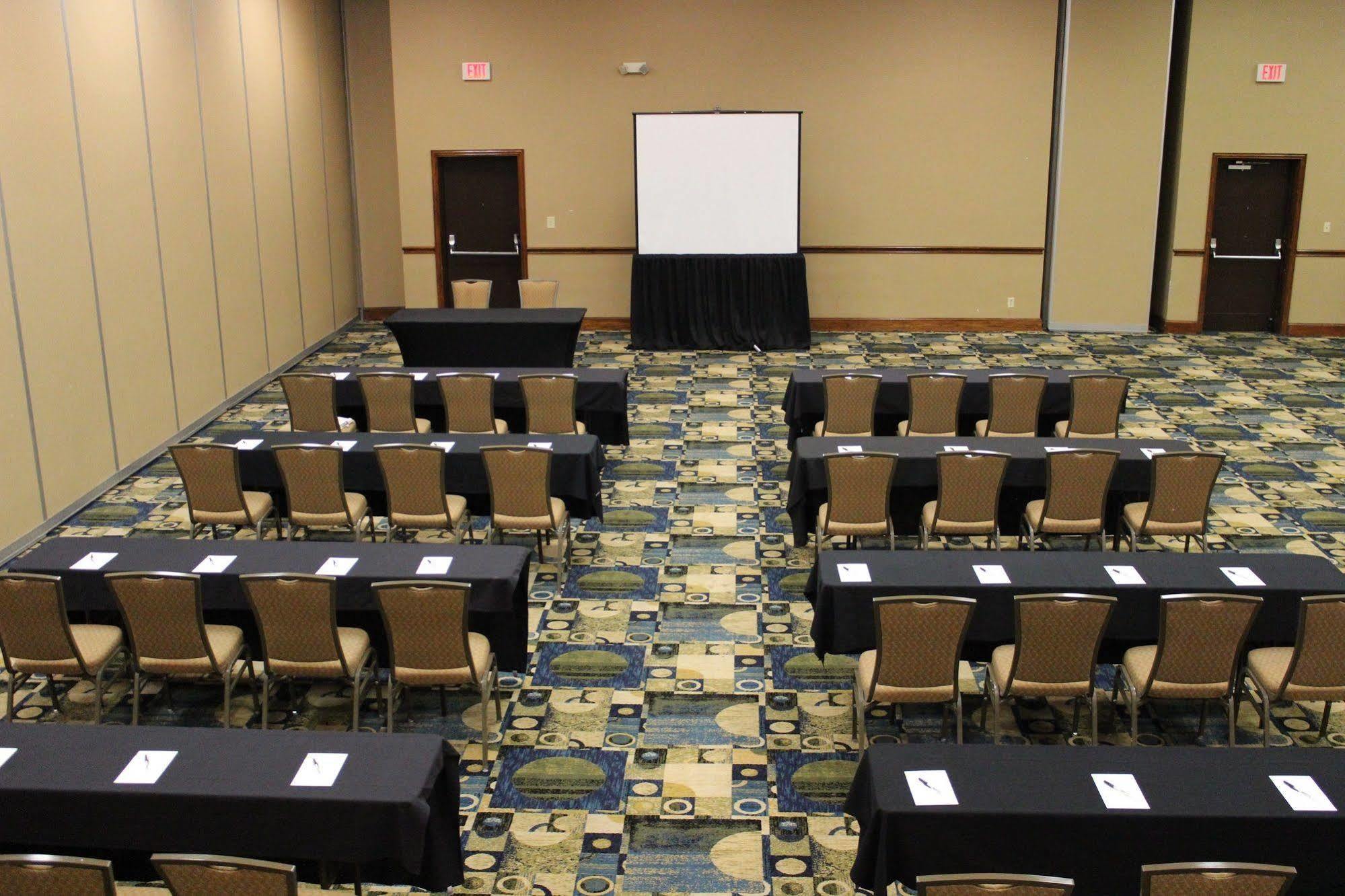 Doubletree By Hilton Fort Worth South Extérieur photo