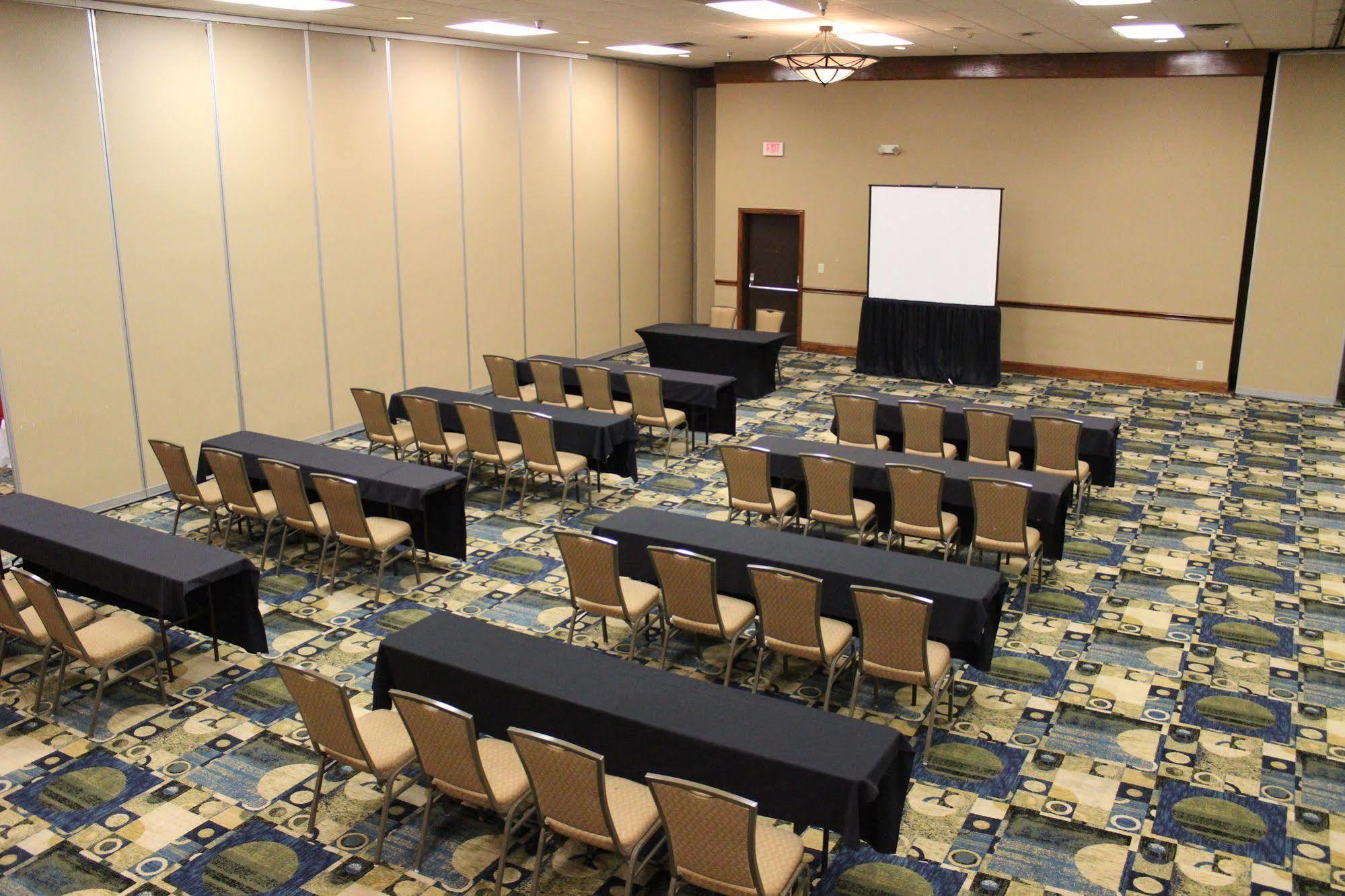 Doubletree By Hilton Fort Worth South Extérieur photo